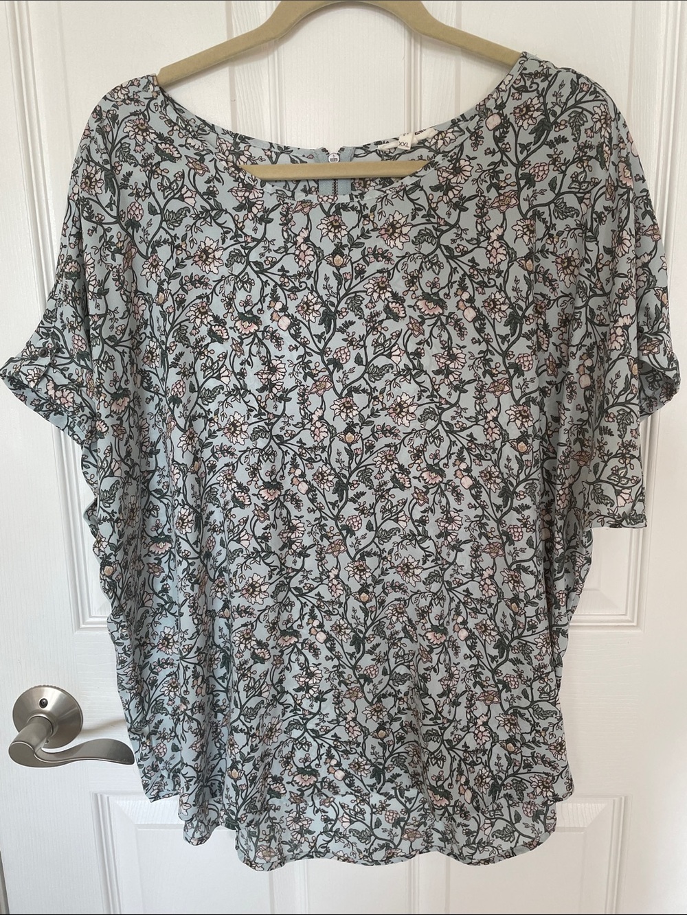 Maurices Light Blue Floral V-Neck Blouse